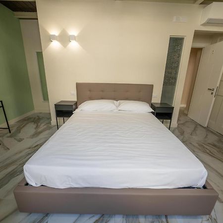 Bed and Breakfast Ventaglieri 74 by Dimorra Napoli Esterno foto