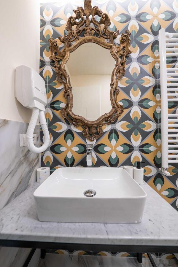Bed and Breakfast Ventaglieri 74 by Dimorra Napoli Esterno foto