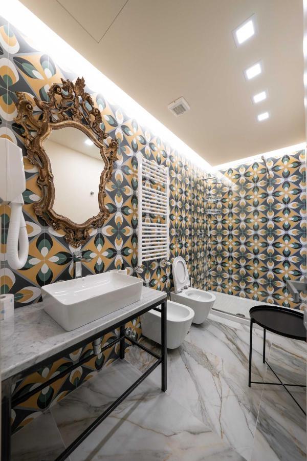 Bed and Breakfast Ventaglieri 74 by Dimorra Napoli Esterno foto