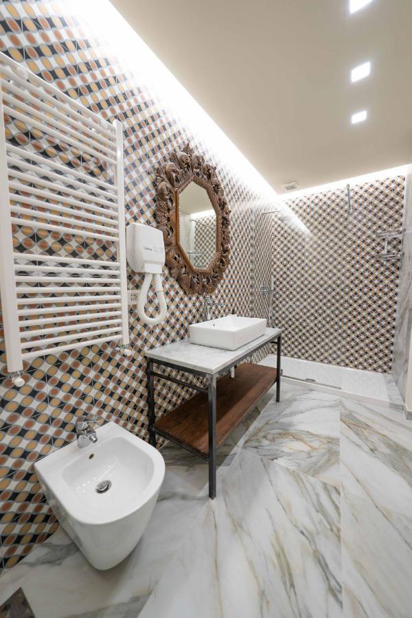 Bed and Breakfast Ventaglieri 74 by Dimorra Napoli Esterno foto