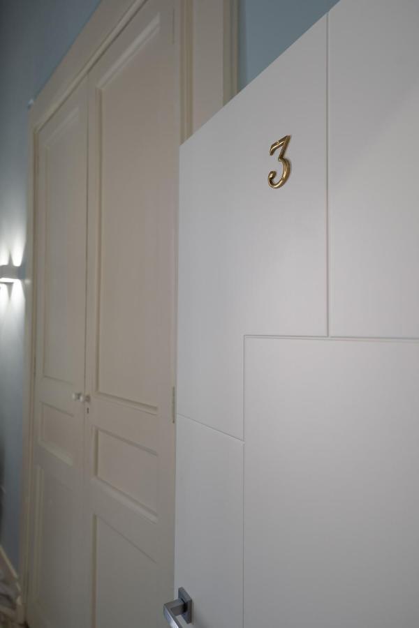 Bed and Breakfast Ventaglieri 74 by Dimorra Napoli Esterno foto