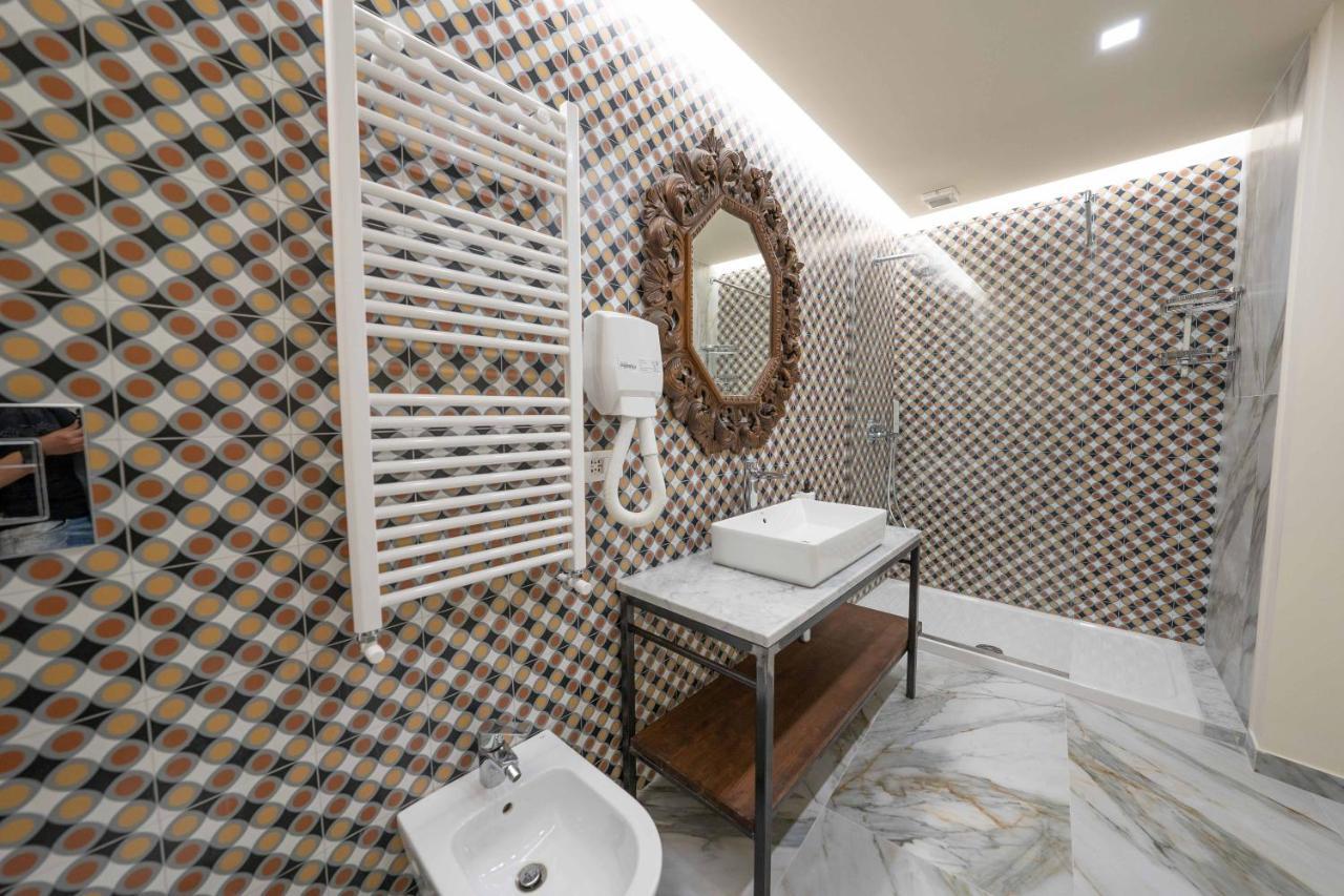 Bed and Breakfast Ventaglieri 74 by Dimorra Napoli Esterno foto