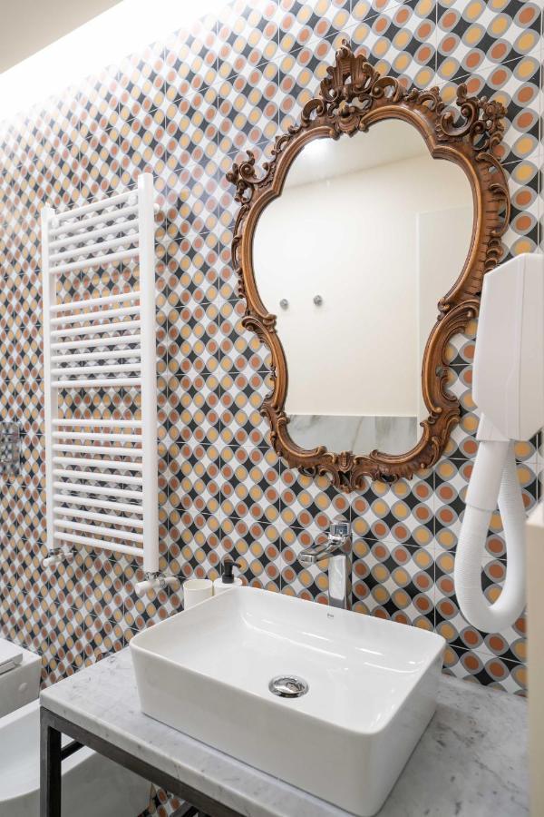 Bed and Breakfast Ventaglieri 74 by Dimorra Napoli Esterno foto